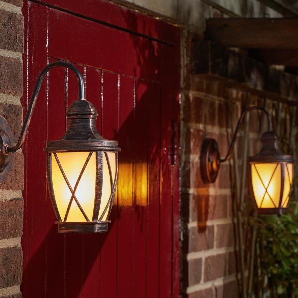 Smart Solar Carriage Flaming Lantern