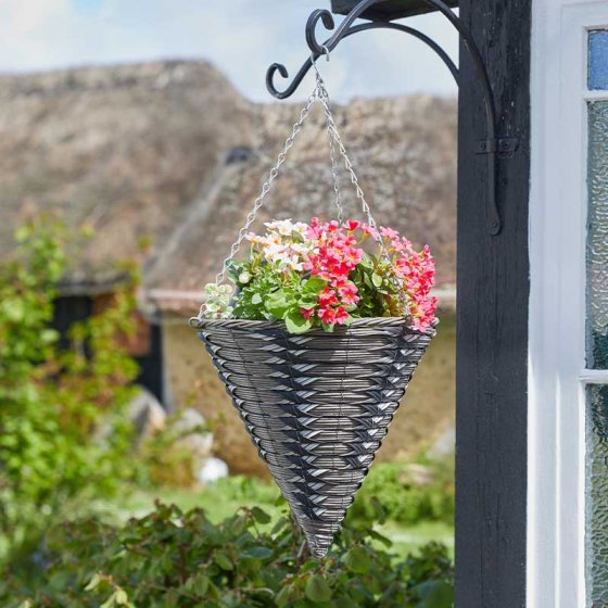 Smart Garden 14in Faux Rattan Cone - Kikuyu