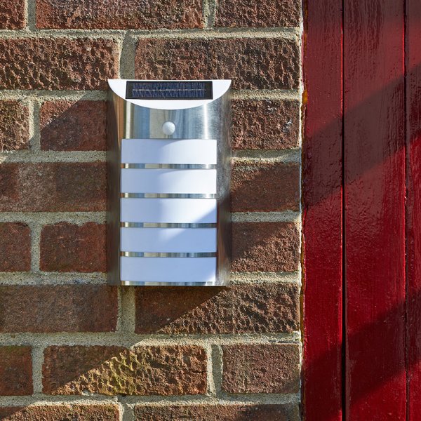 Smart Solar PIR Welcome Light - Warm White 100L